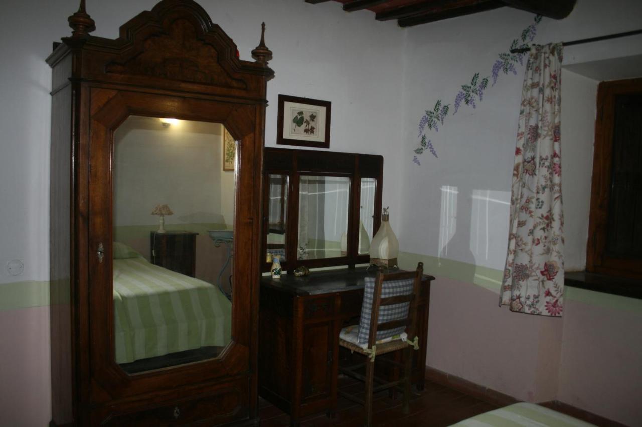 B & B I Melograni Porano Exteriér fotografie